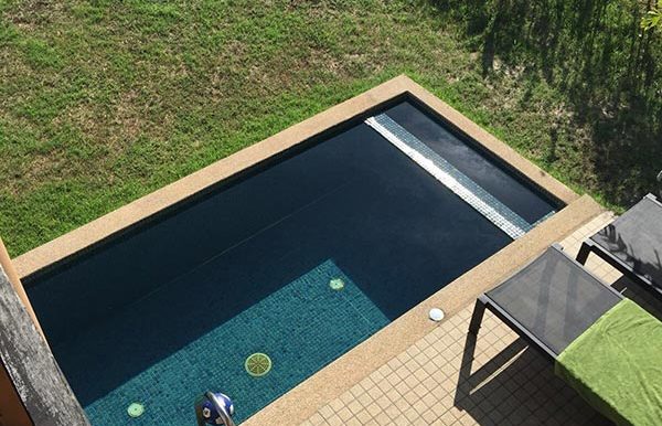 wimming-pool